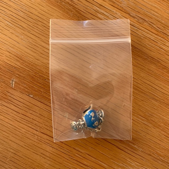 NWOT Disney Alice in Wonderland, Unbirthday Party Teapot Charm Sterling Silver - Picture 3 of 13